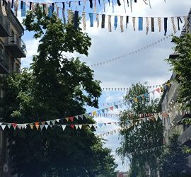 Wimpel auf dem Choriner Straßenfests